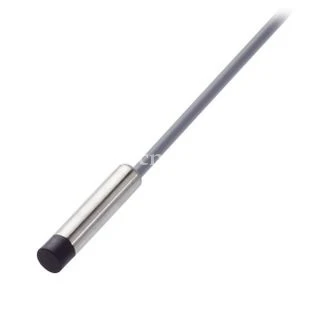 Датчик индуктивный BALLUFF BES G06ED-PSC40F-BP02